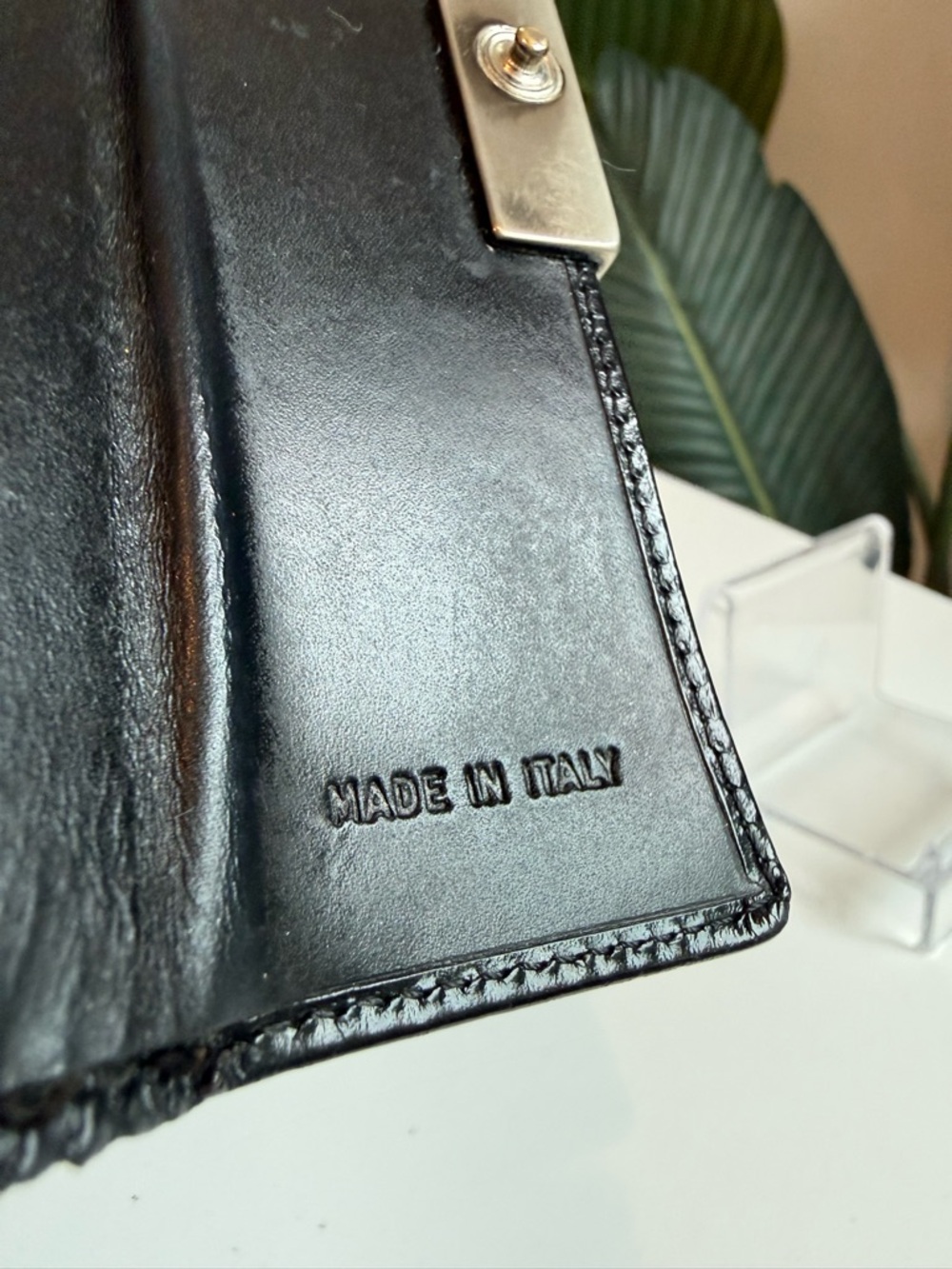 Prada ‘Vitello Leather Compact Wallet’ - Picture 10 of 11